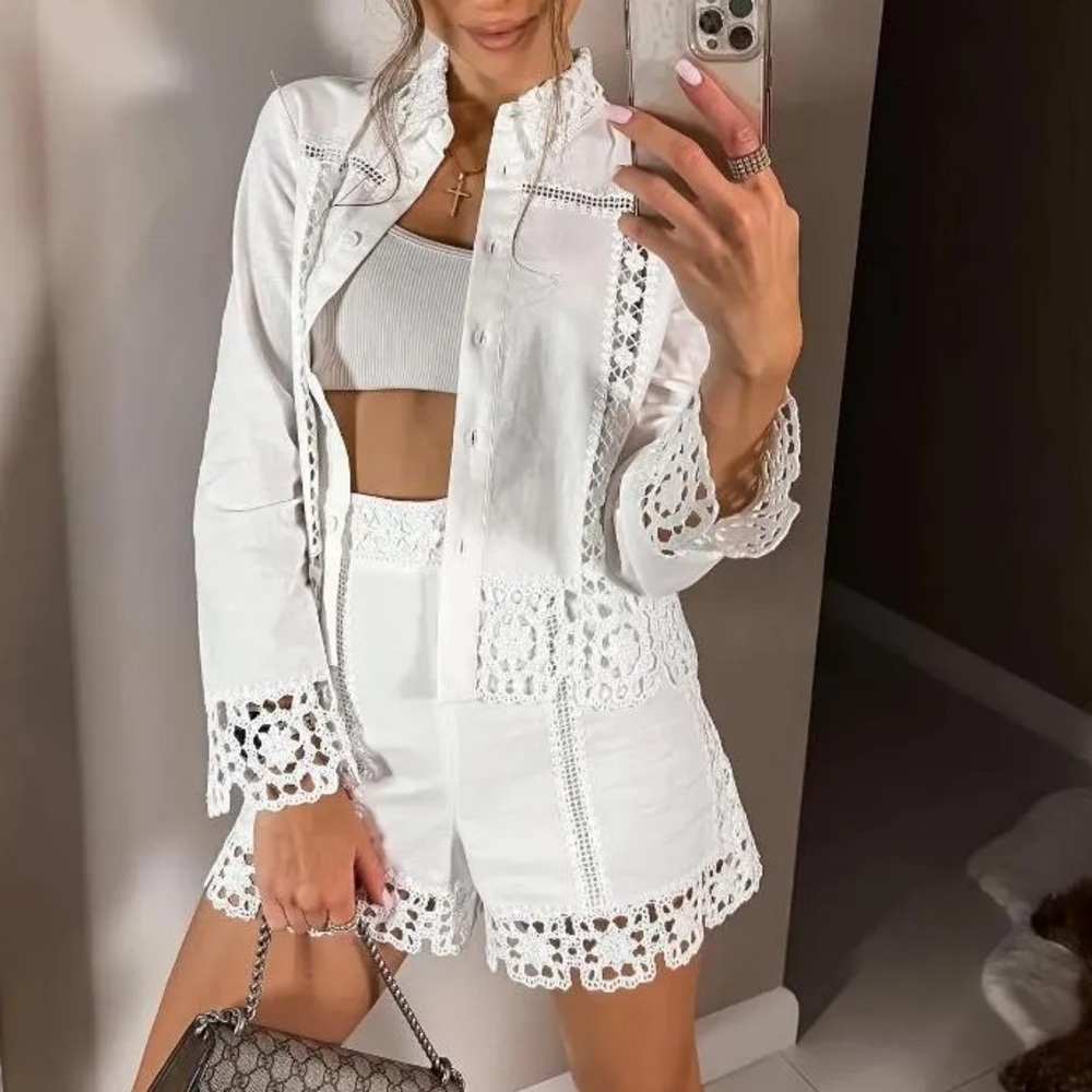 Zara embroidered eyelet white long sleeve blouse - Picture 7 of 11